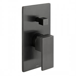 Individual by Vado Notion Manual Shower Valve with Diverter 2 Outlets Brushed Black [IND-NOT147A-BLK]